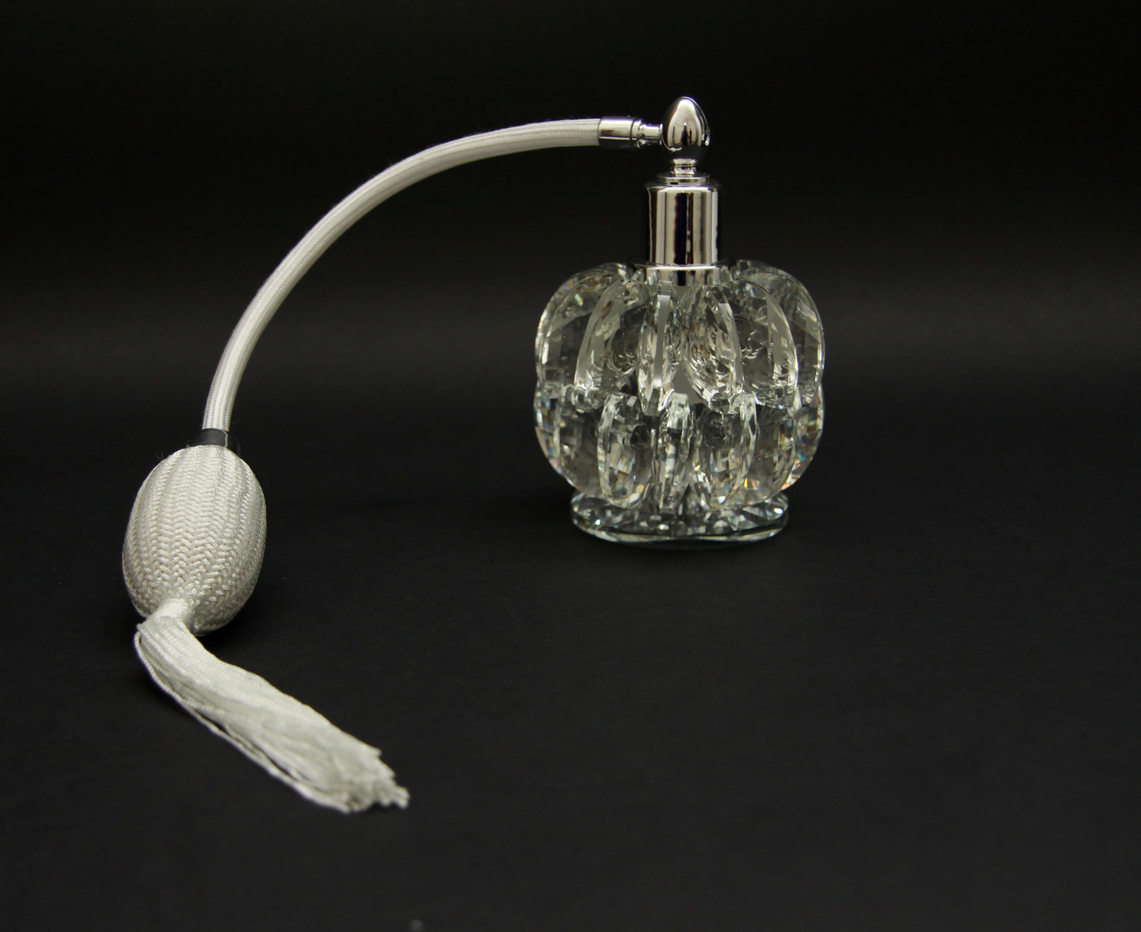 Nebulizzatore per profumo in cristallo con spruzzatore vintage – Luci &  Regali